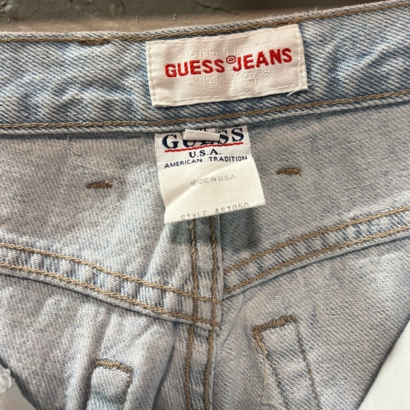 Guess Light Blue Denim Jeans - Picture 1 of 6